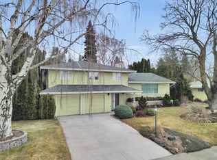 2412 W Wedgewood Ave, Spokane, WA 99208