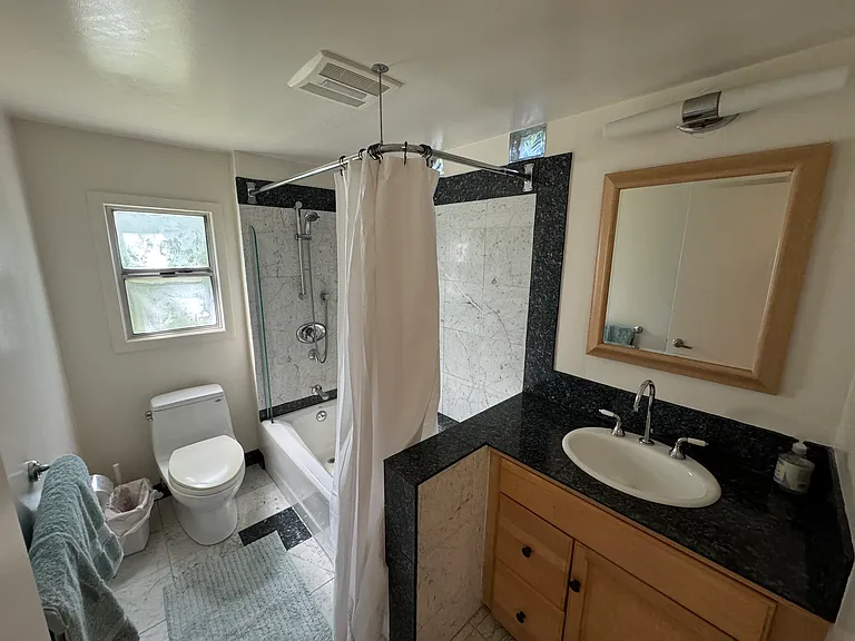 1825 Blake St #A — Photo 12
