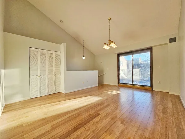 286 Fenno St APT 1, Revere, MA 02151