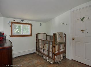 42 Rounds Ave, Riverside, RI 02915