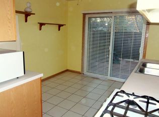 7343 Country Creek Way #24, Downers Grove, IL 60516