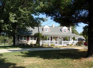 2887 Smith Kramer St NE, Hartville, OH 44632
