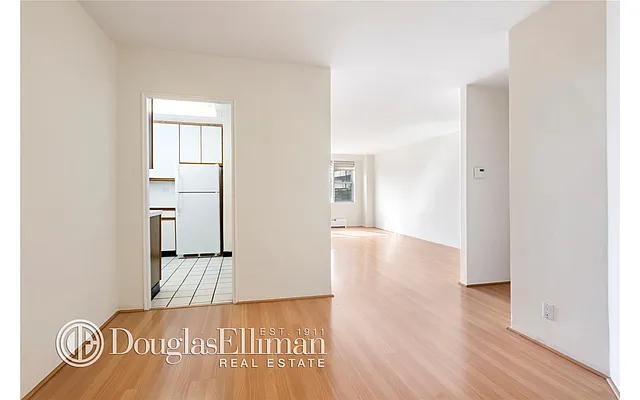 Sold by Douglas Elliman | media 15