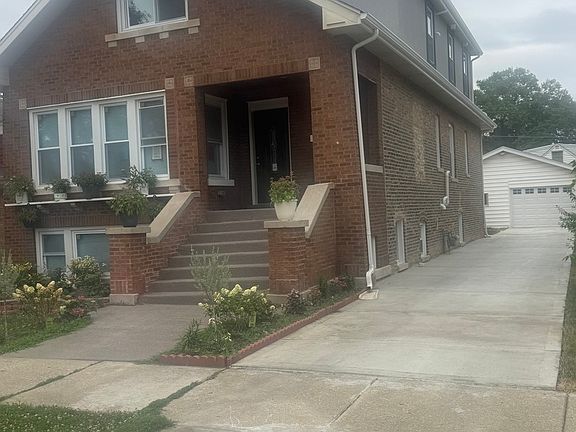 2nd image of 1612 S Scoville Ave