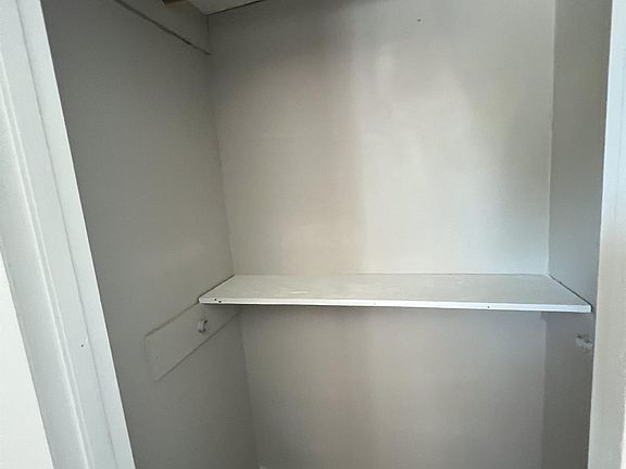 4th image of 175 Bell Court Dr APT 9