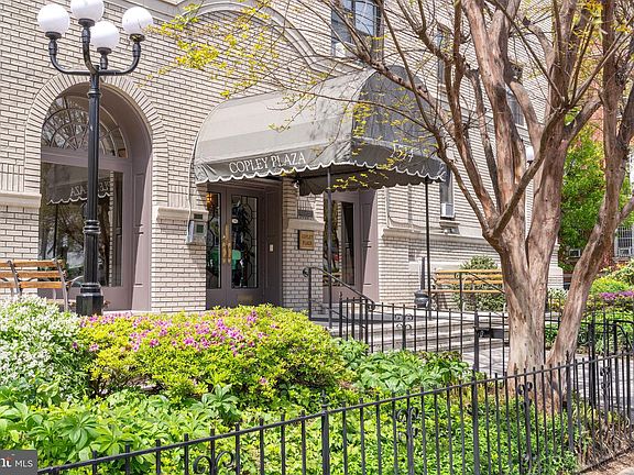 3rd image of 1514 17th St NW APT 611