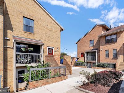 27 Dudley Ct, Bethesda, MD, 20814