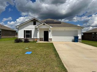 917 Martin St, Chandler, TX 75758