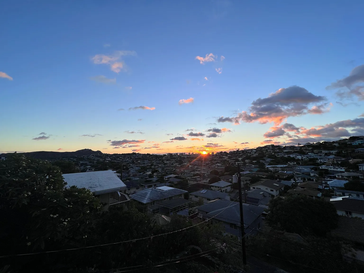 3 bed, 1004 sqft, $1,400 — Photo 2