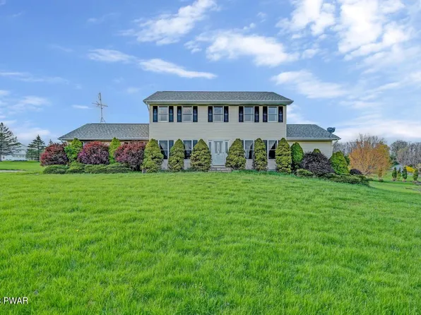 67 Stourbridge Ln, Honesdale, PA 18431
