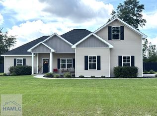 88 Caleb Cir, Jesup, GA 31545