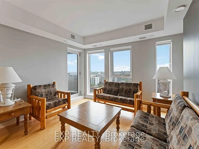 40 Nepean St #1607 — Photo 15