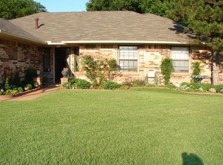 1412 Old Mill Rd, Moore, OK 73160