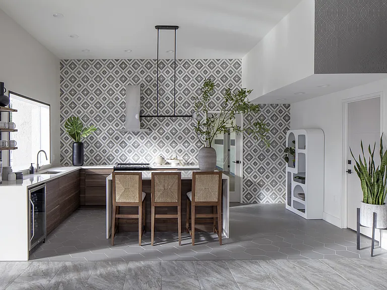 The Bahia Apartments — Photo 8