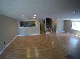 594 Heights Rd, Lake Orion, MI 48362