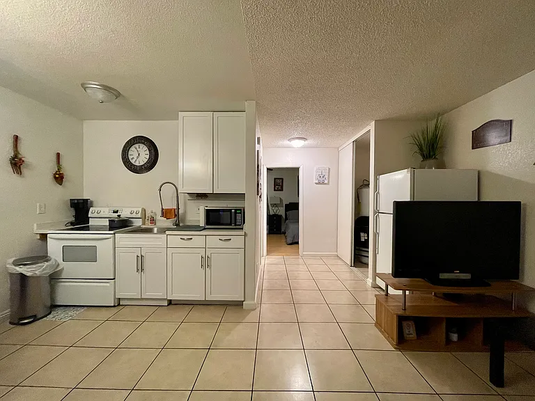 1845 Harding St #2 — Photo 13