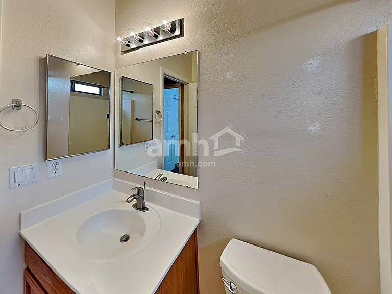 11440 W Sheridan St — Photo 12