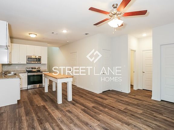 5th image of 3334 Brambleton Hill Pl