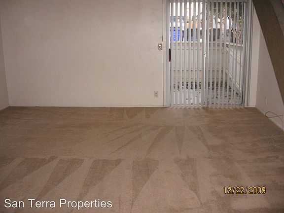 4th image of 1866 Diamond St