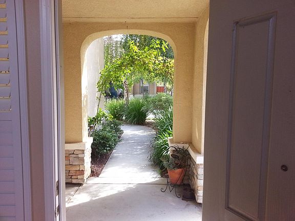 2nd image of 3 Porta Vista Ct