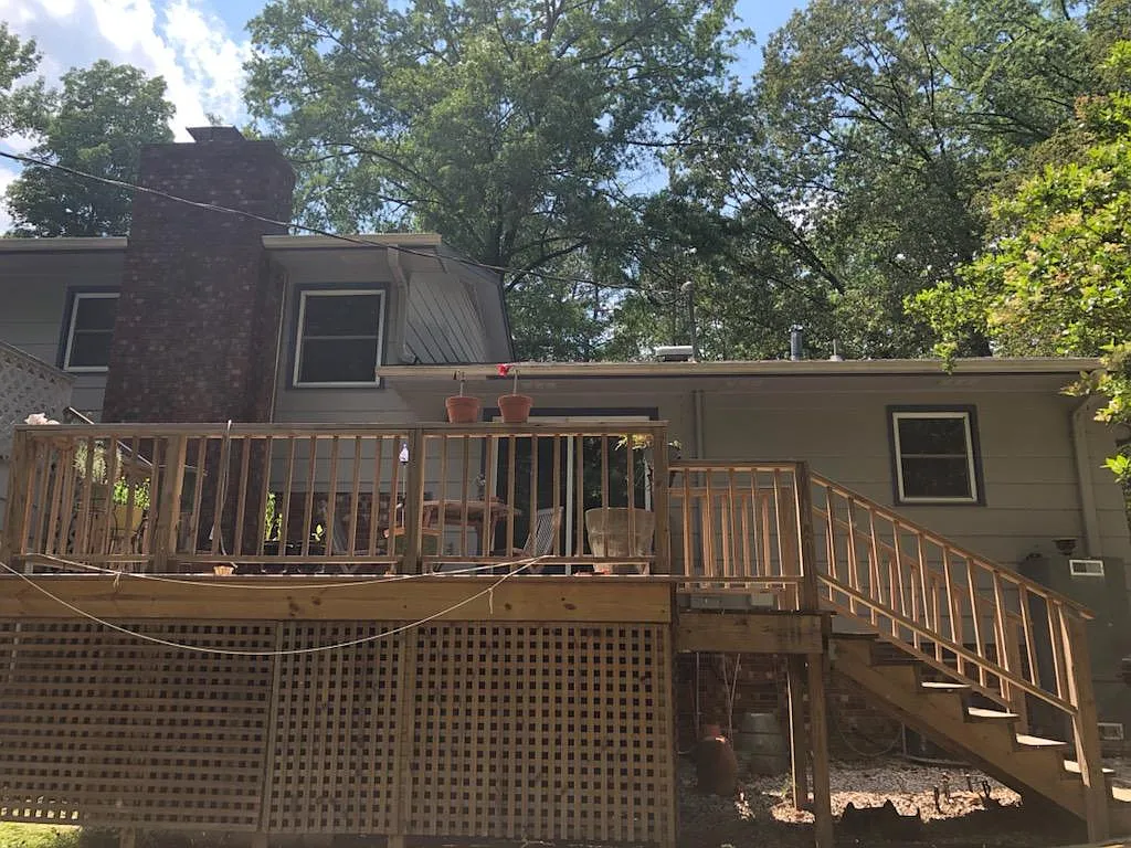 Building Photo - 743 Tinkerbell Rd