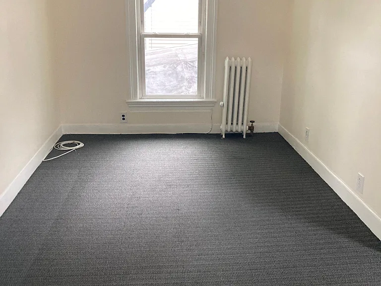618 Madison Ave #8 — Photo 8