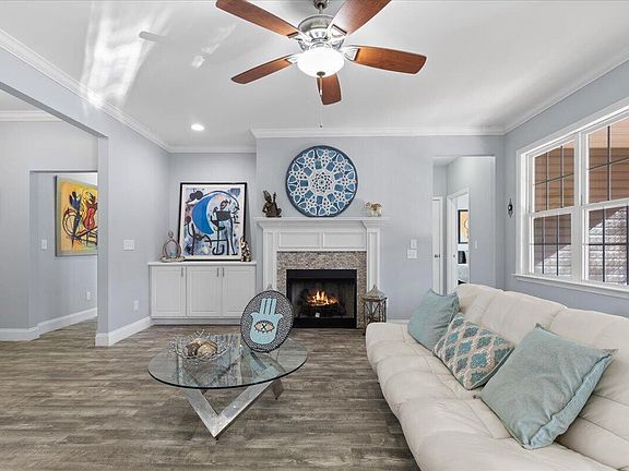 5th image of 801 Clean View Ct
