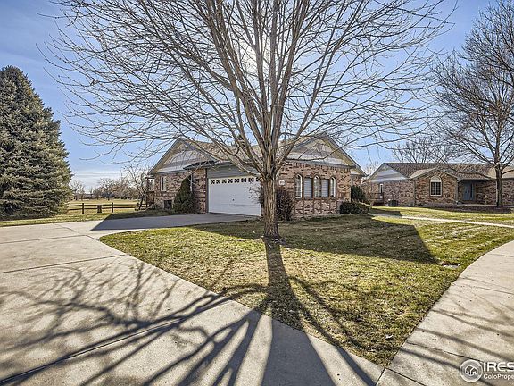 3rd image of 1871 Blue River Dr