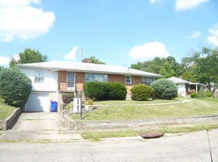 512 Valley View Dr, Hamilton, OH 45013