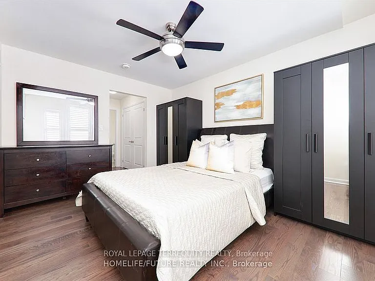 2412 Fall Harvest Cres — Photo 29
