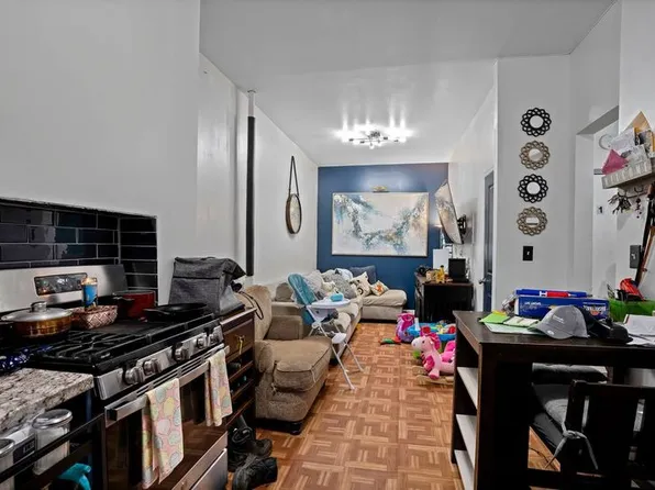 1536 Gates Avenue image 14 of 28