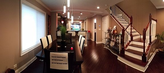 3rd image of 124 W Aldridge Ln