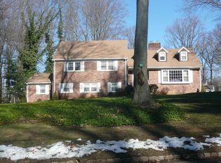 25 Fairfield Dr, Morristown, NJ 07960
