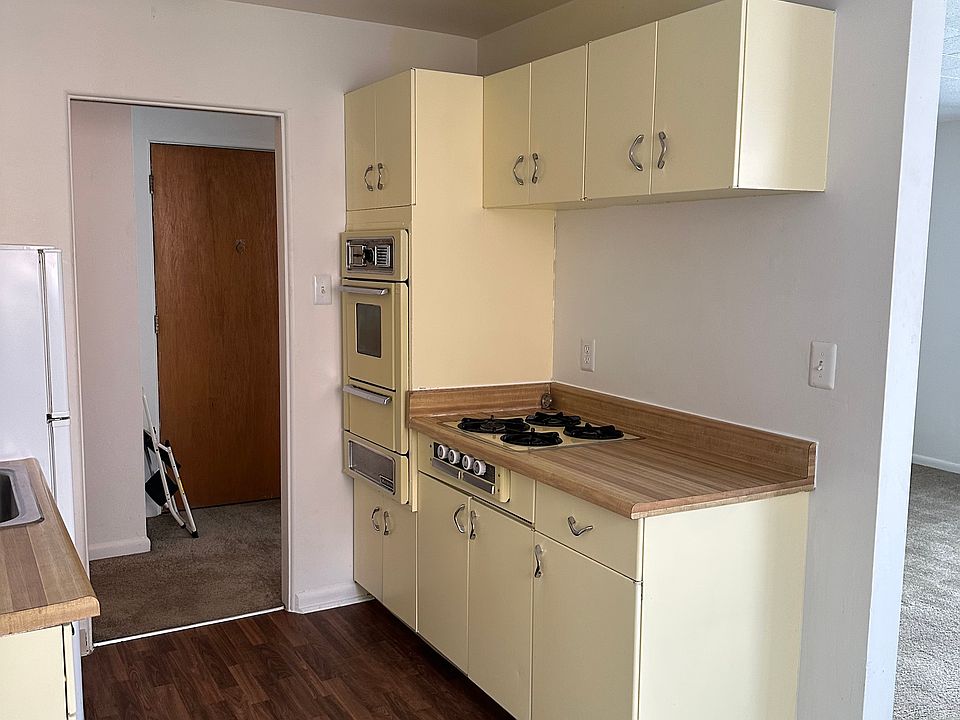 Metal kitchen cabinets