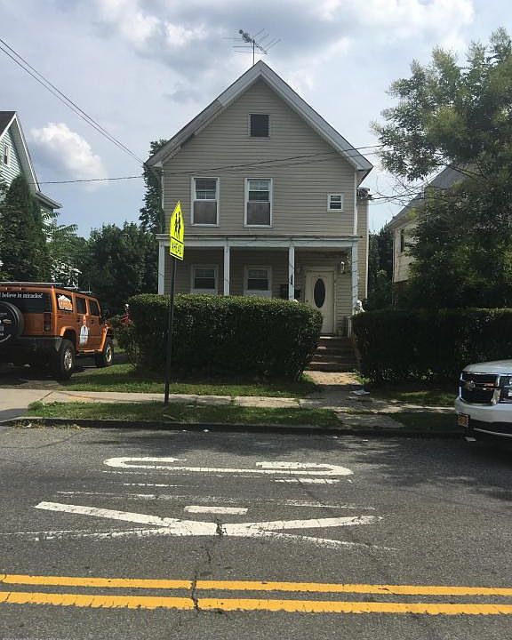 1st image of 380 Cary Ave