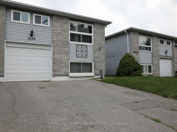 1428 Outlet Dr, Oshawa, ON L1J 7Z5
