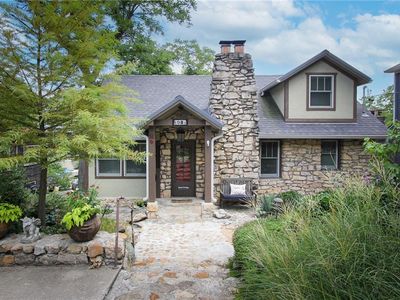 9 H St, Lees Summit, MO, 64086