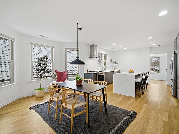 5th image of 4744 N Lotus Ave
