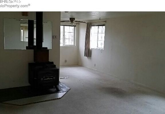 Living room with Stove