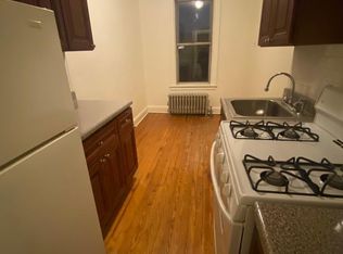 720 E 218th St APT 3B, Bronx, NY 10467