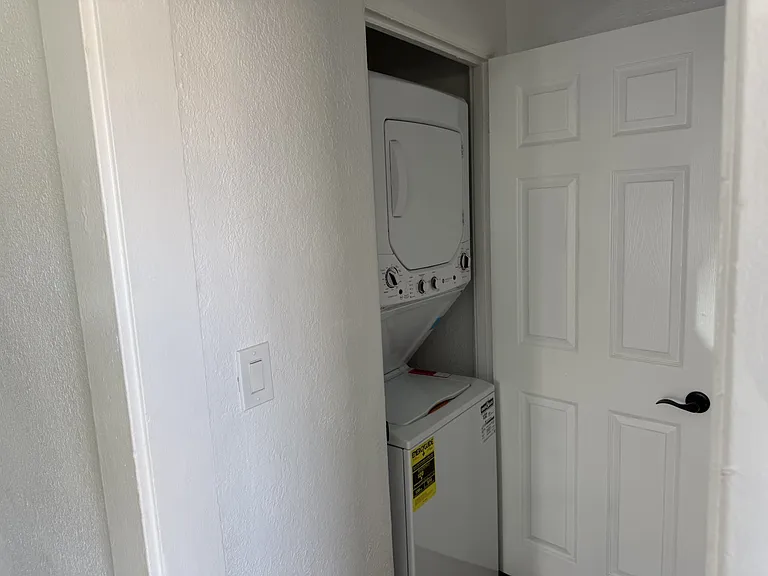 345 N Occidental Blvd — Photo 15