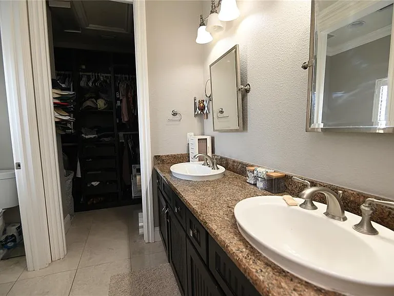 2201 Soho Bay Ct — Photo 14