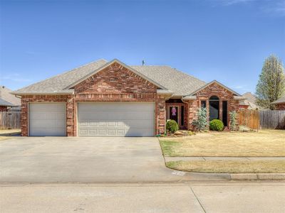 418 N Chisholm Trail Way, Mustang, OK, 73064
