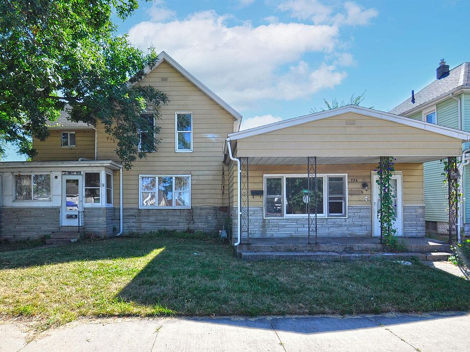 1st image of 724 N Division St