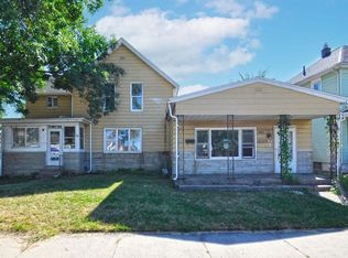 724 N Division St, Mishawaka, IN 46545