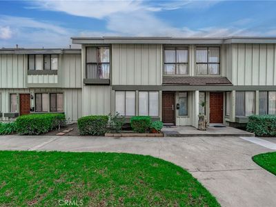9930 Karmont Ave, South Gate, CA, 90280