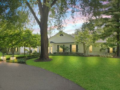 26930 Wellington Rd, Franklin, MI, 48025
