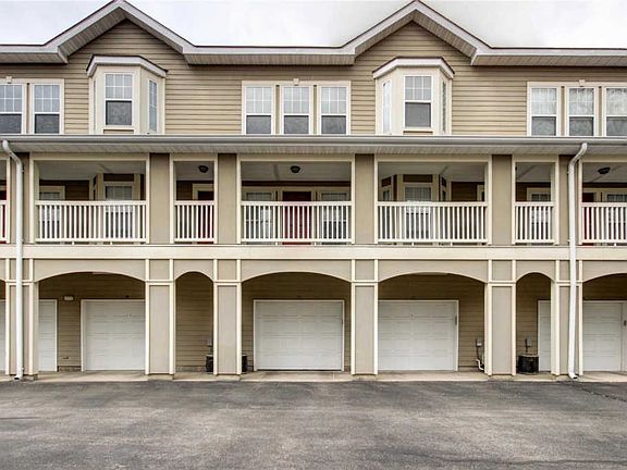 3rd image of 2772 McKnight Crossing Ct