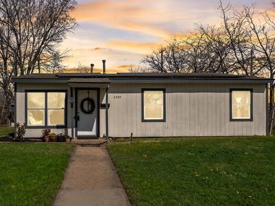 2345 Brothers St, Fort Worth, TX, 76106