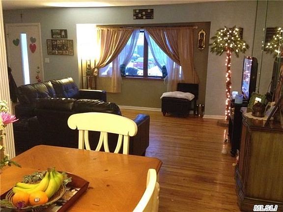 3rd image of 1807 Adlin Ct